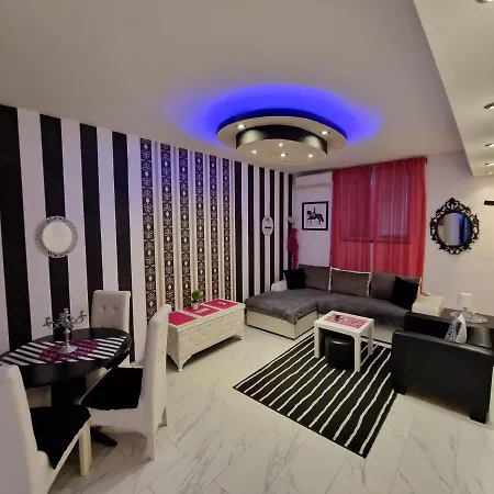 Apartmán Black & White