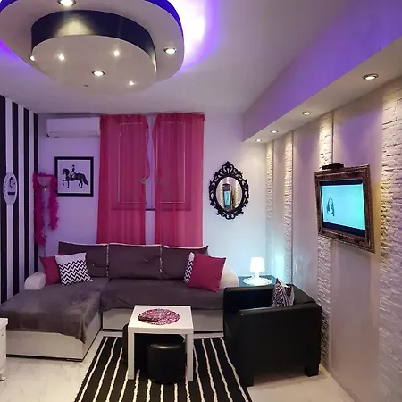 Apartment Black & White