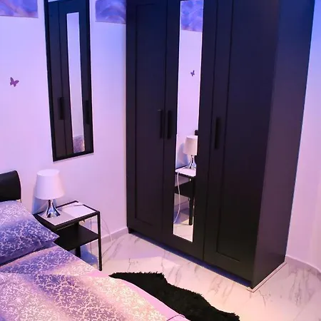 Black & White Apartment Belgrade